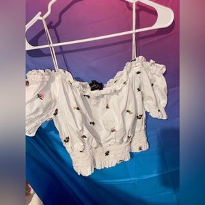 Cute white off the should cropped top